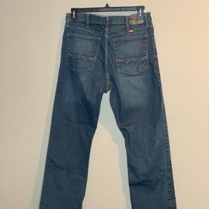 Men's Wrangler Relaxed Bootcut Flex Jeans